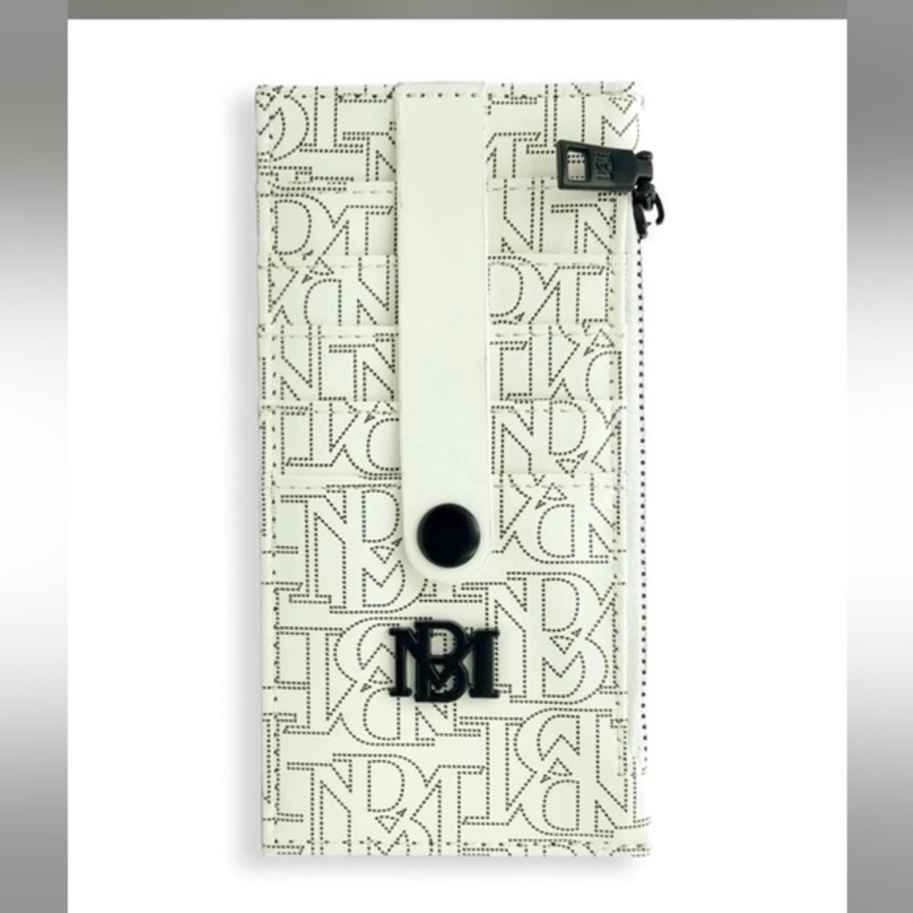 NWT Badgely Mischka Cardholder with 7 Slots Super Thin